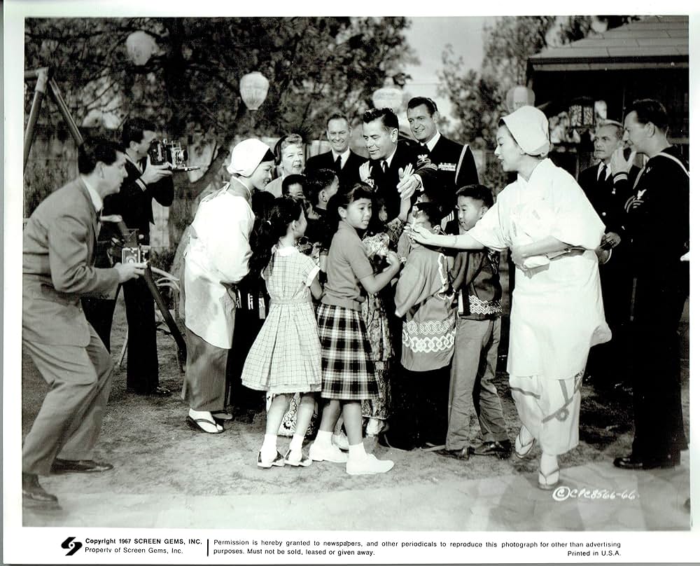 嬉し泣きの画像