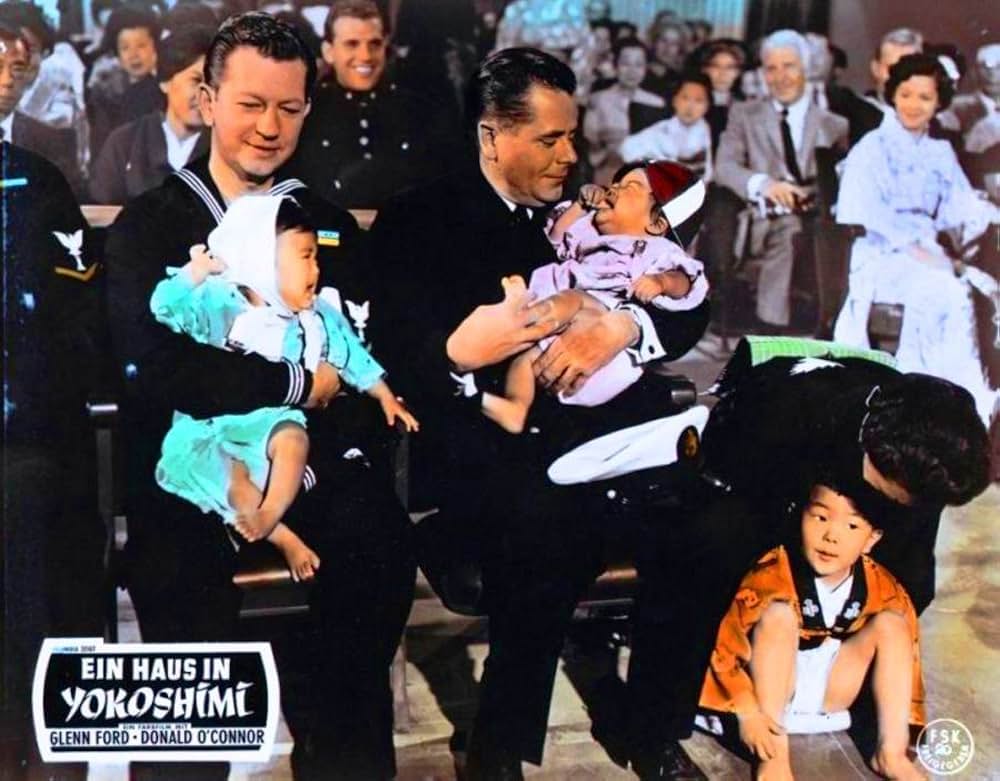 嬉し泣きの画像