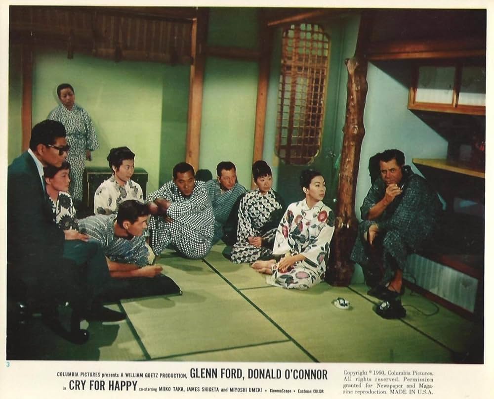 嬉し泣きの画像