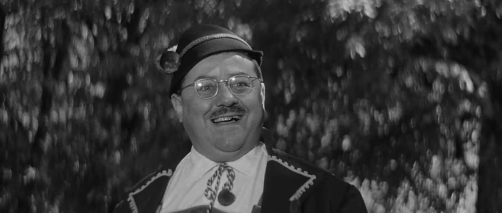 世界詐欺物語の画像