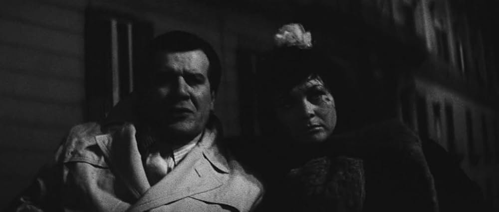 世界詐欺物語の画像