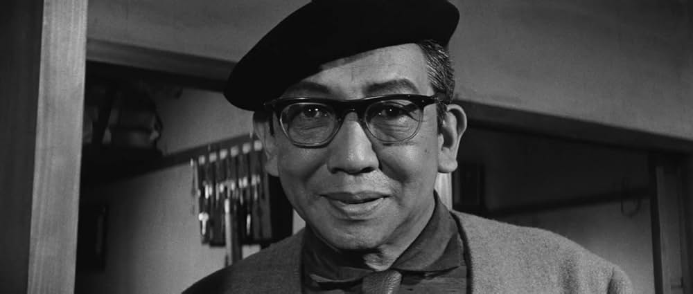 世界詐欺物語の画像