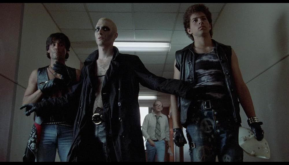 デッド・ボーイズ・キャント・フライの画像