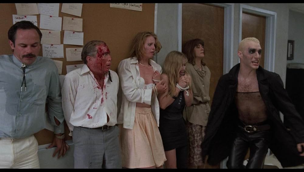 デッド・ボーイズ・キャント・フライの画像