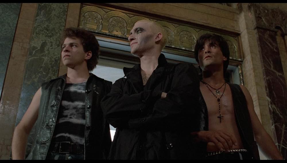 デッド・ボーイズ・キャント・フライの画像