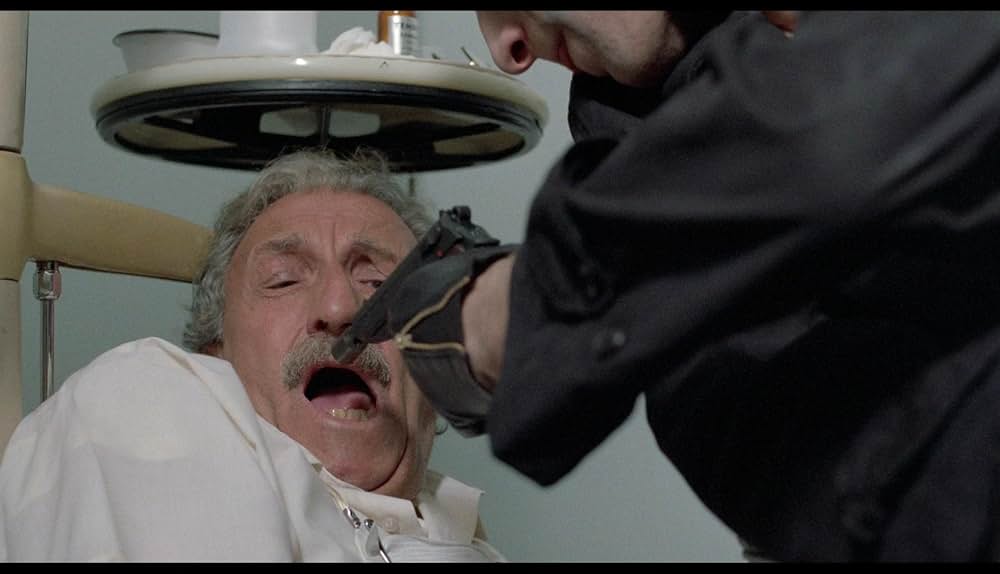 デッド・ボーイズ・キャント・フライの画像