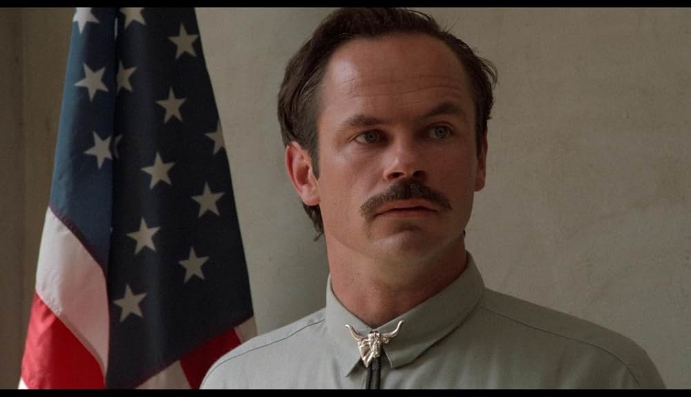 デッド・ボーイズ・キャント・フライの画像