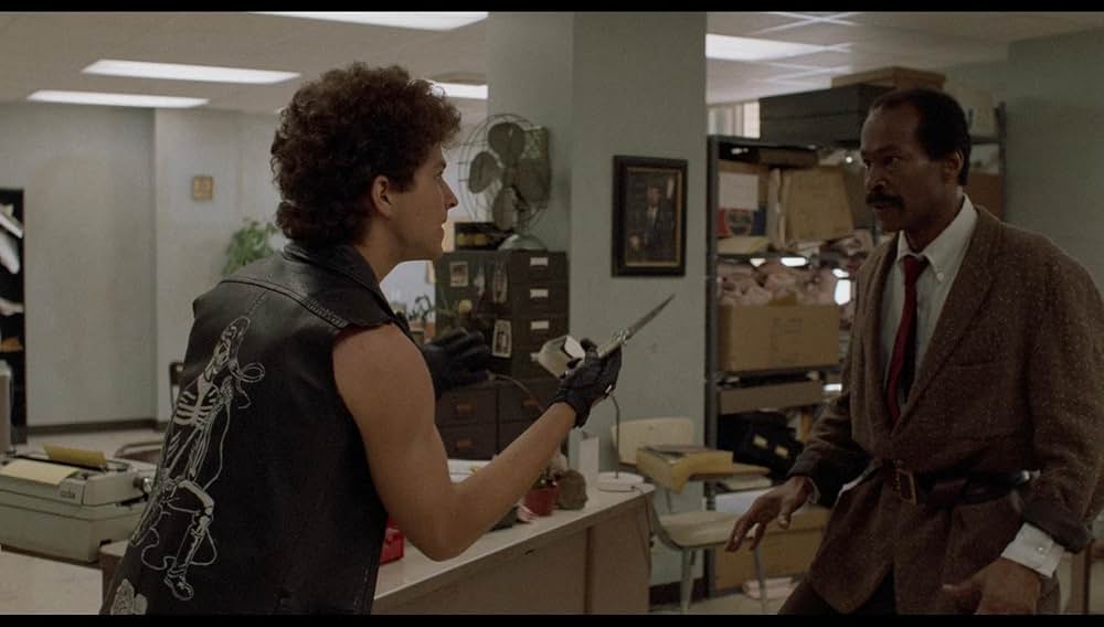 デッド・ボーイズ・キャント・フライの画像