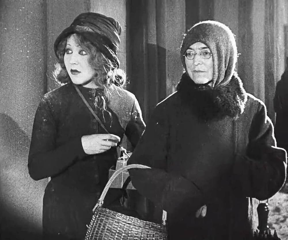 マッチ売りの少女の画像