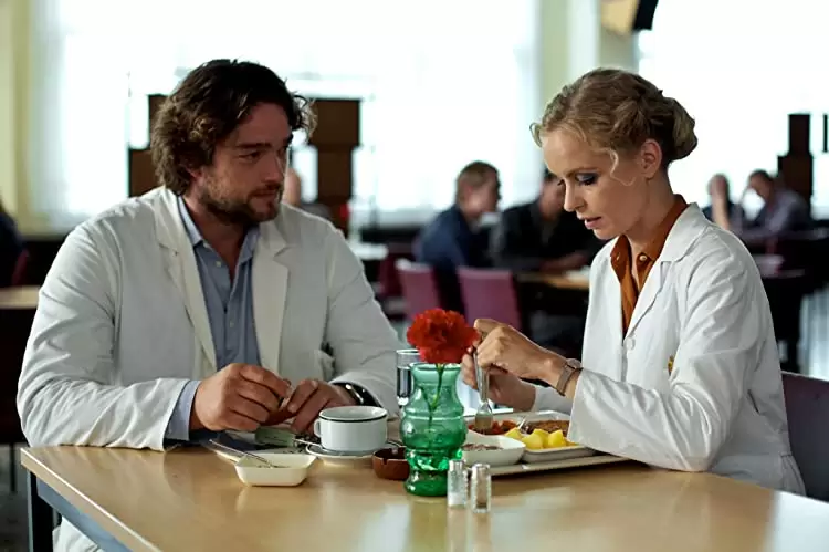 東ベルリンから来た女の画像