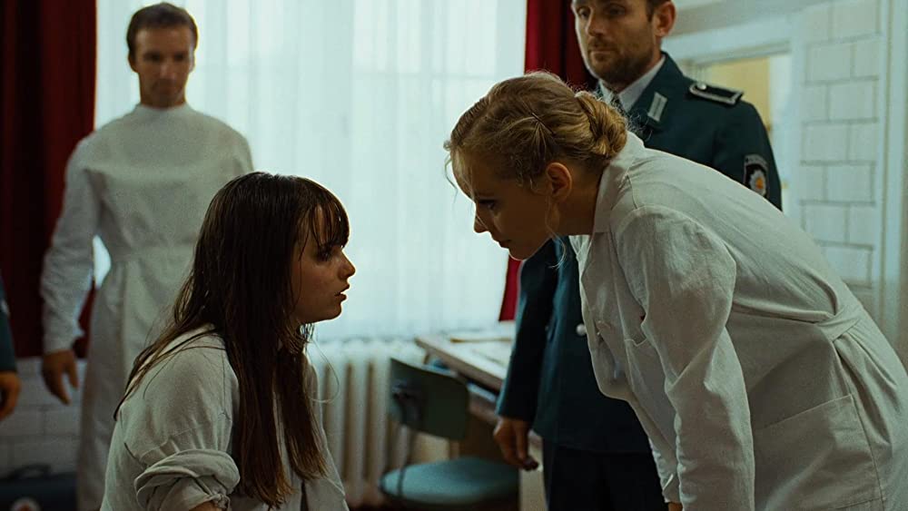 東ベルリンから来た女の画像