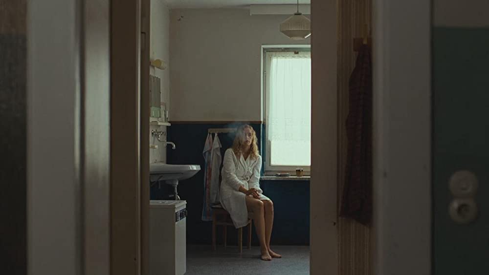 東ベルリンから来た女の画像