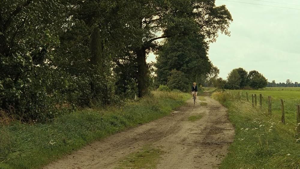 東ベルリンから来た女の画像