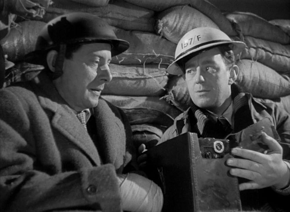 白衣の男の画像