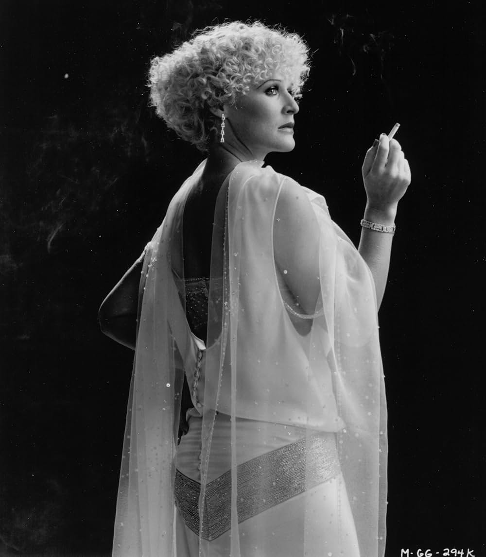 マキシー／素敵な幽霊の画像