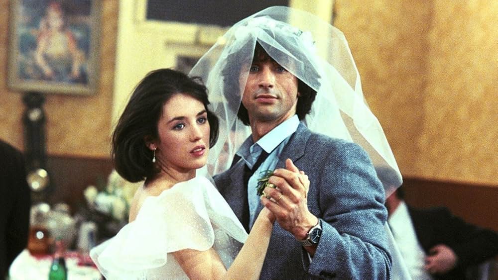 イザベル・アジャーニ 抱きしめたいの画像