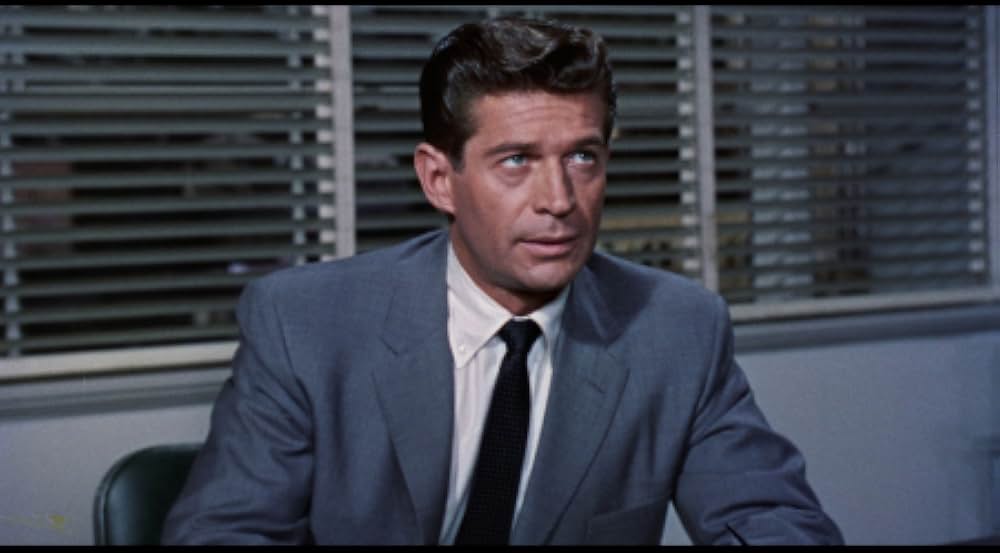 狙われた女の画像