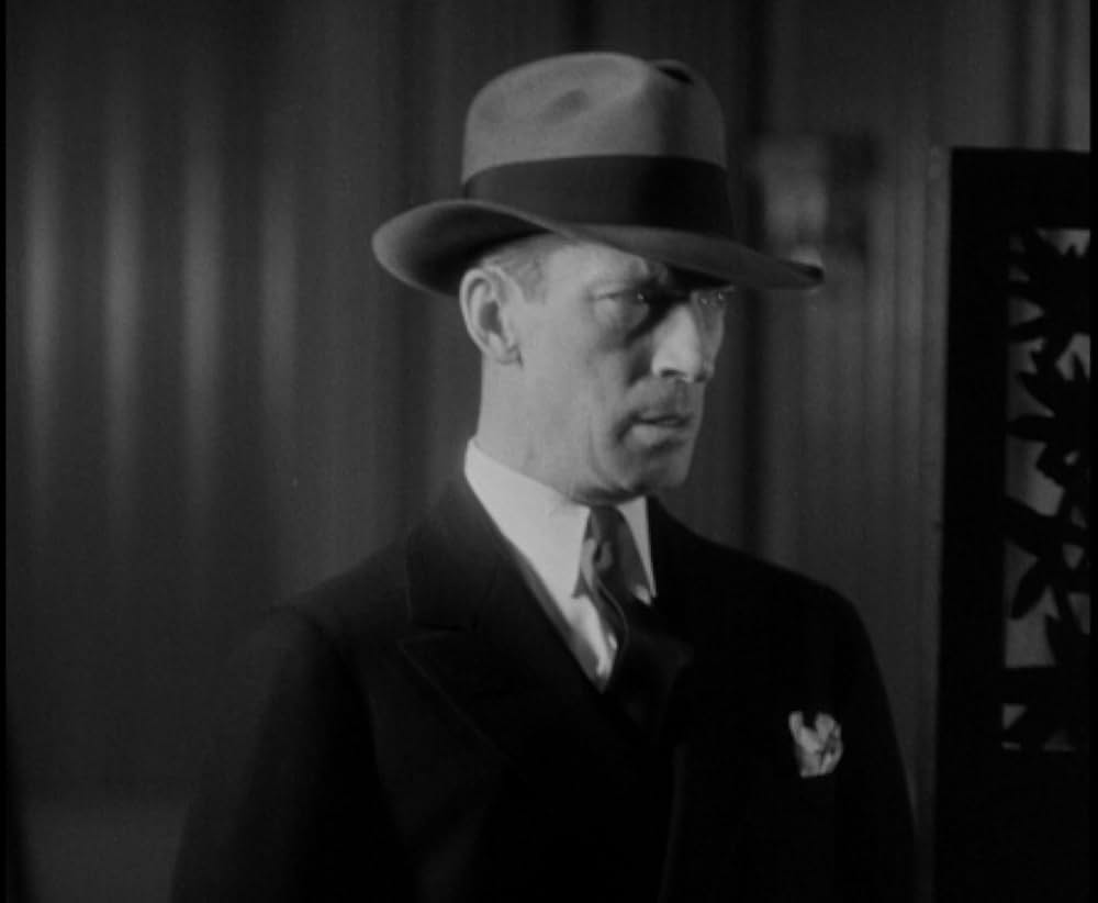 カナリヤ殺人事件の画像