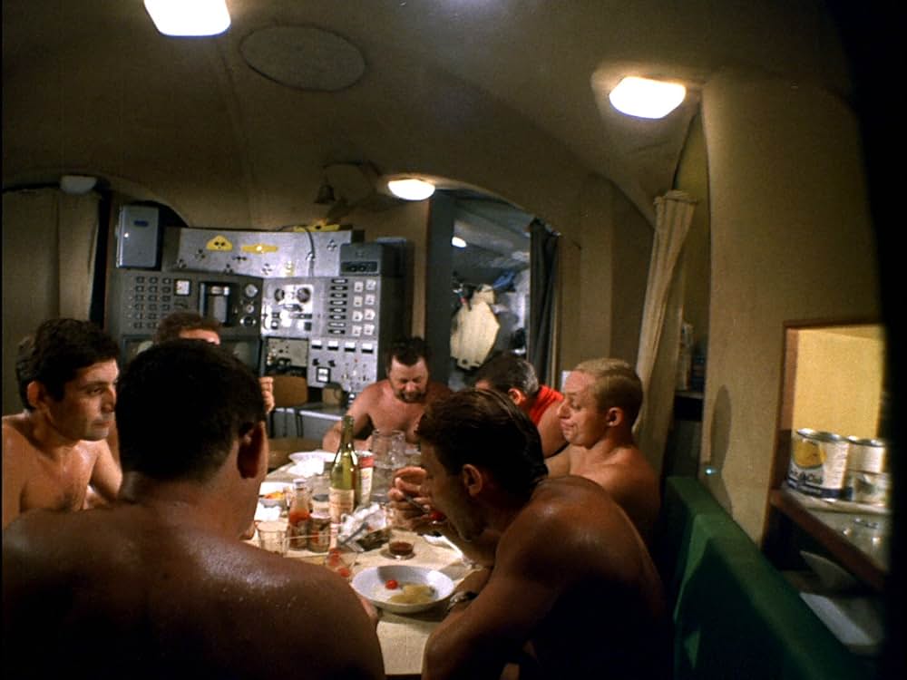 太陽のとどかぬ世界の画像