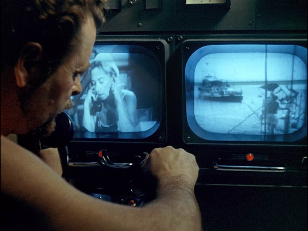 太陽のとどかぬ世界の画像