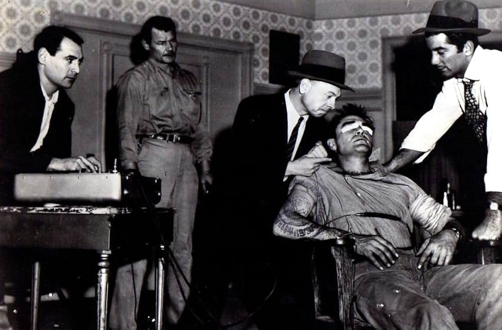 私刑（リンチ）街の画像