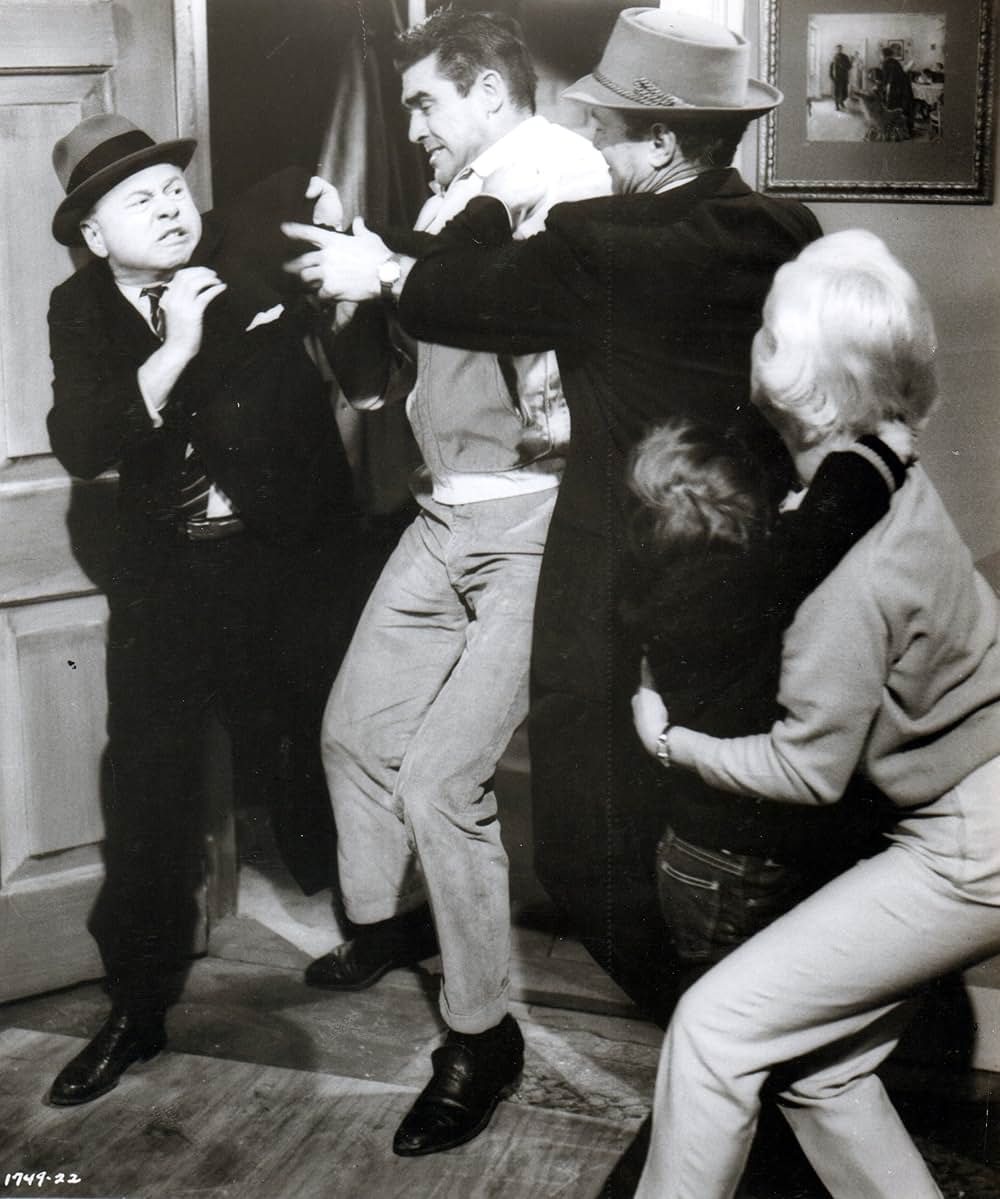 私刑（リンチ）街の画像