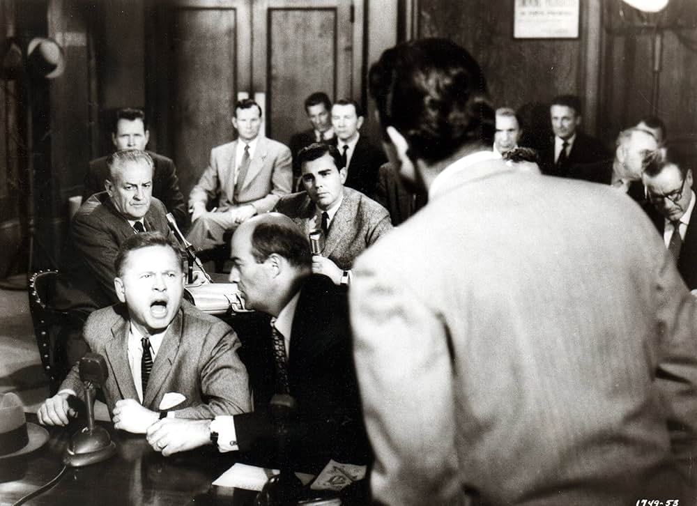 私刑（リンチ）街の画像