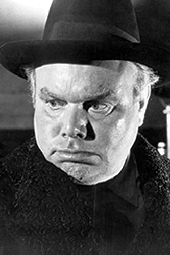 「博士の異常な愛情 または私は如何にして心配するのを止めて水爆を愛するようになったか」ピーター・ブルの画像