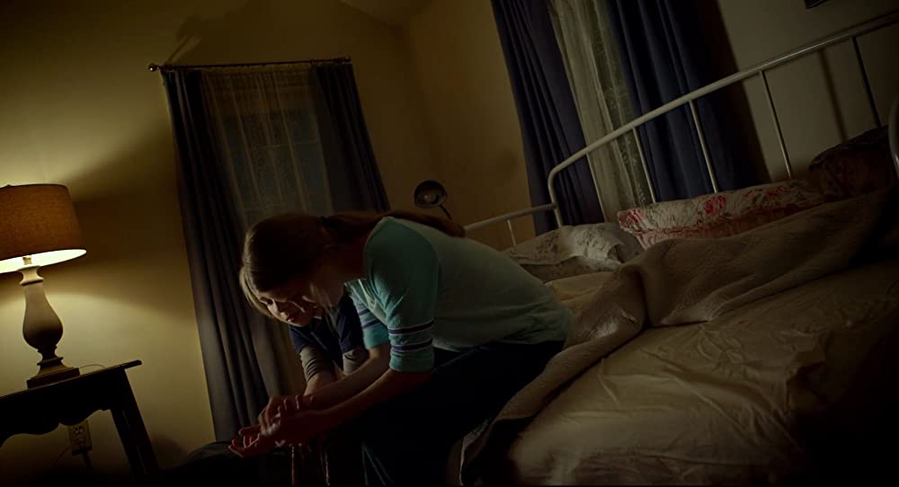 「ヴィジット」エド・オクセンボールド & オリビア・デヨングの画像