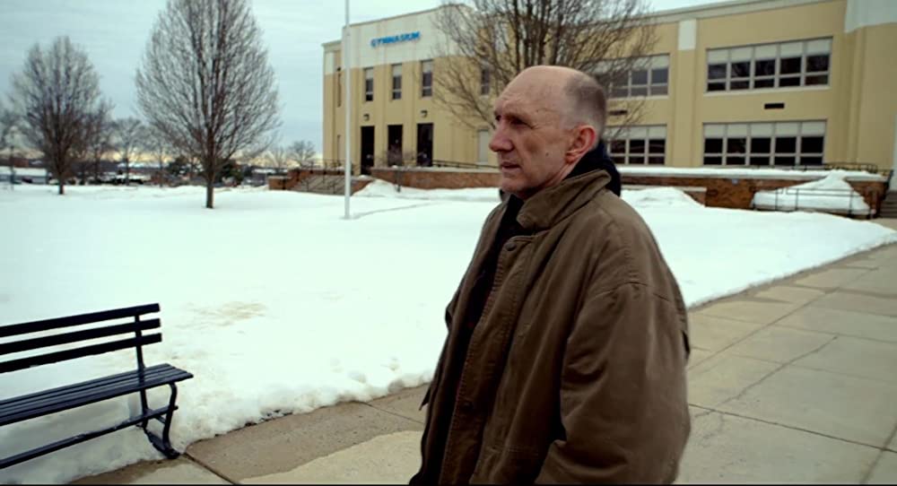 「ヴィジット」ピーター・マクロビーの画像