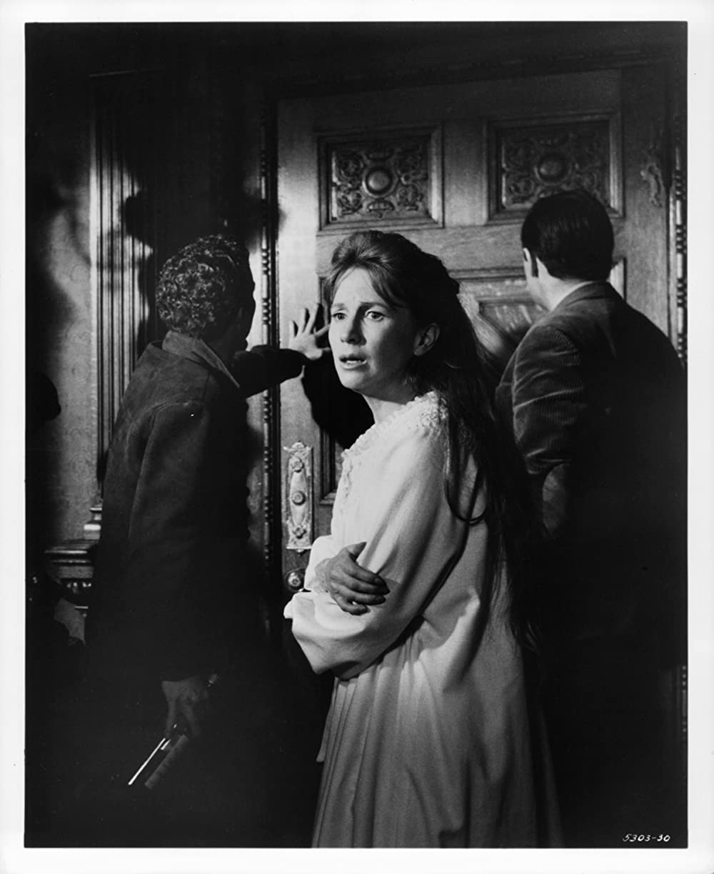 「たたり」ジュリー・ハリス & リチャード・ジョンソン & ラス・タンブリンの画像