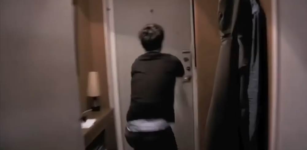 恐怖の廊下の画像