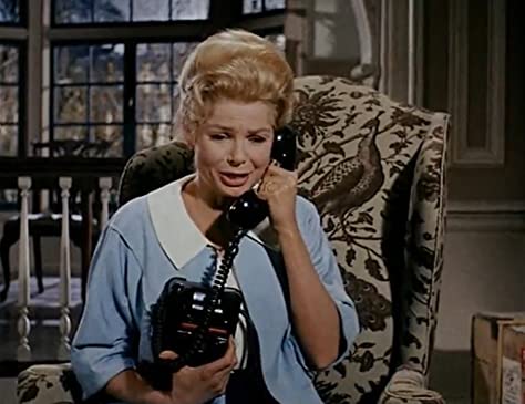 ミサイル空爆戦隊の画像