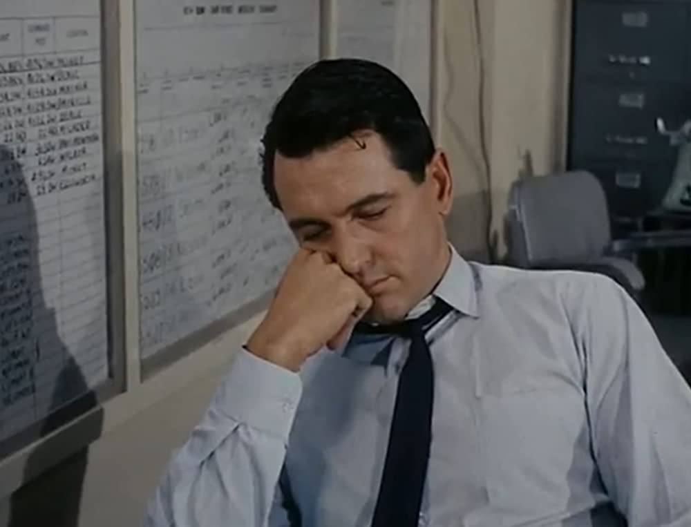 ミサイル空爆戦隊の画像