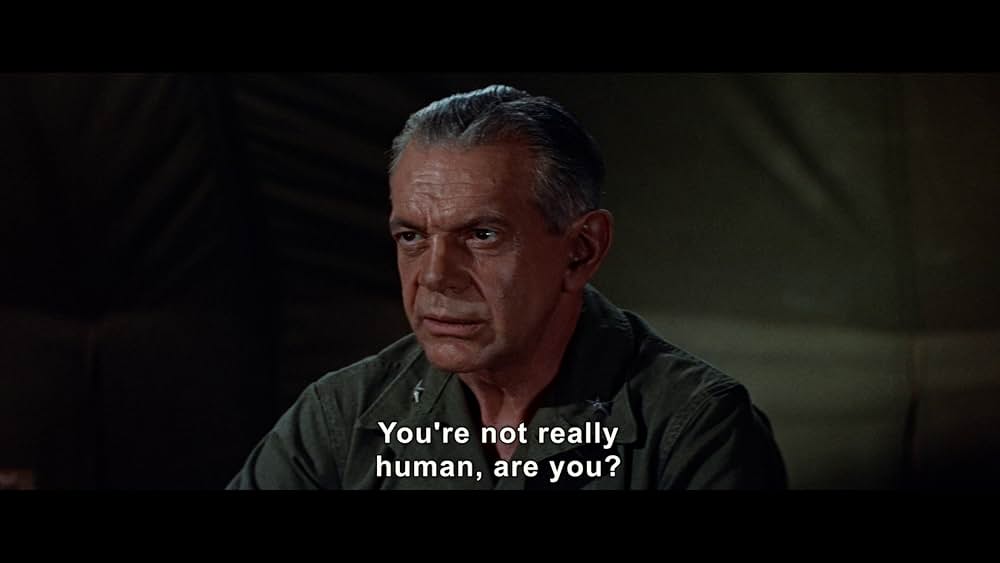 裸者と死者の画像