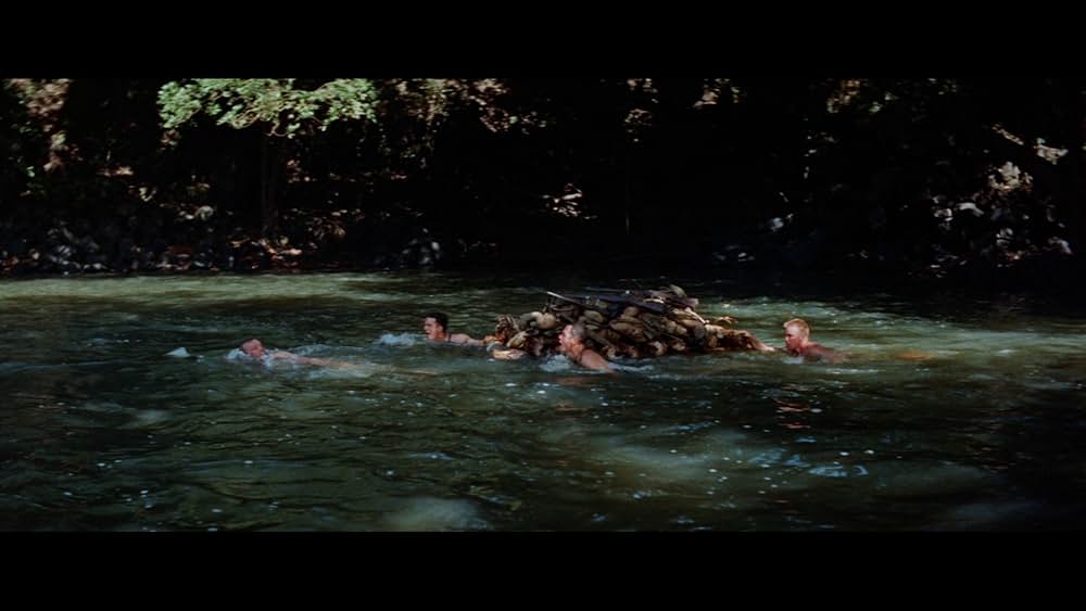 裸者と死者の画像