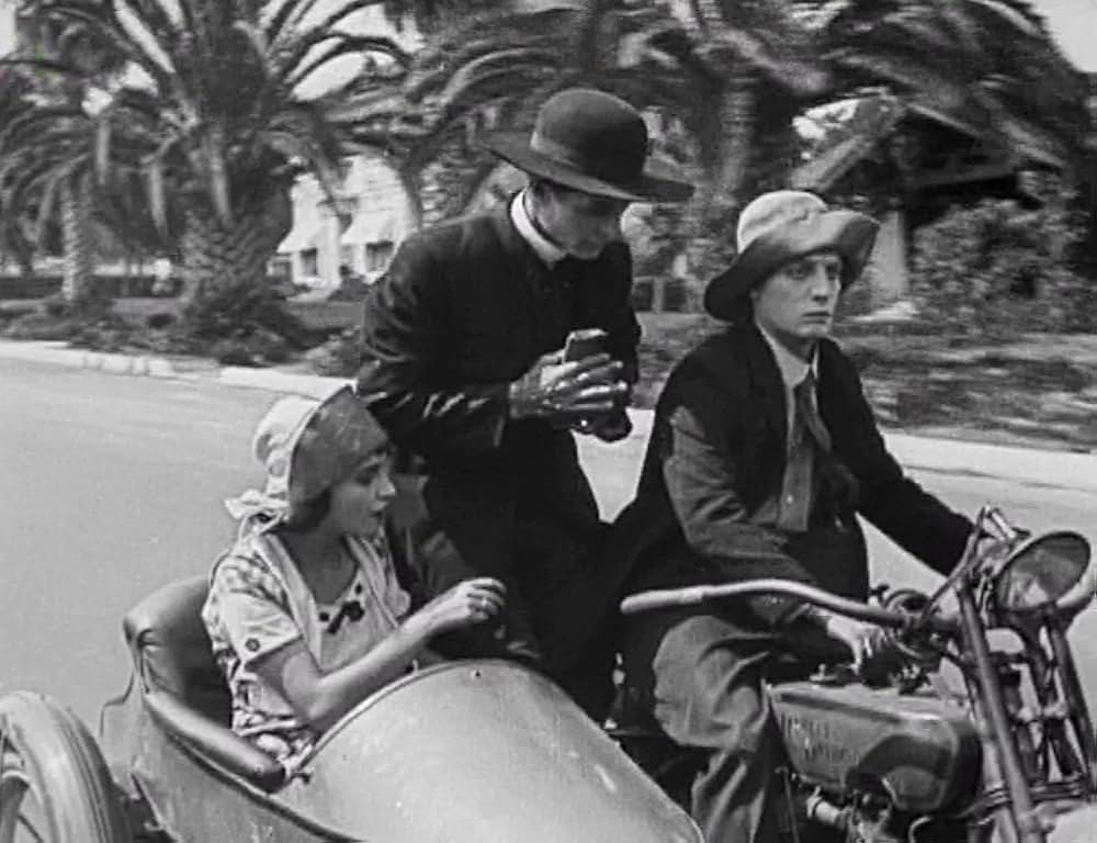 キートンの案山子／キートンのスケアクロウの画像