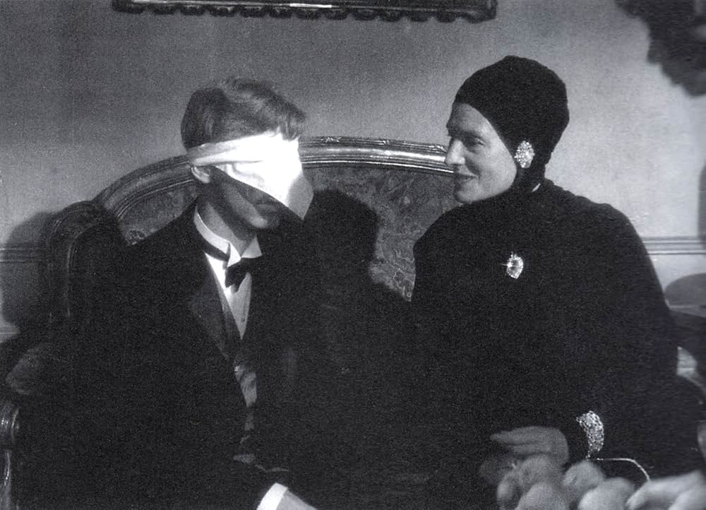 野蛮人たちの画像