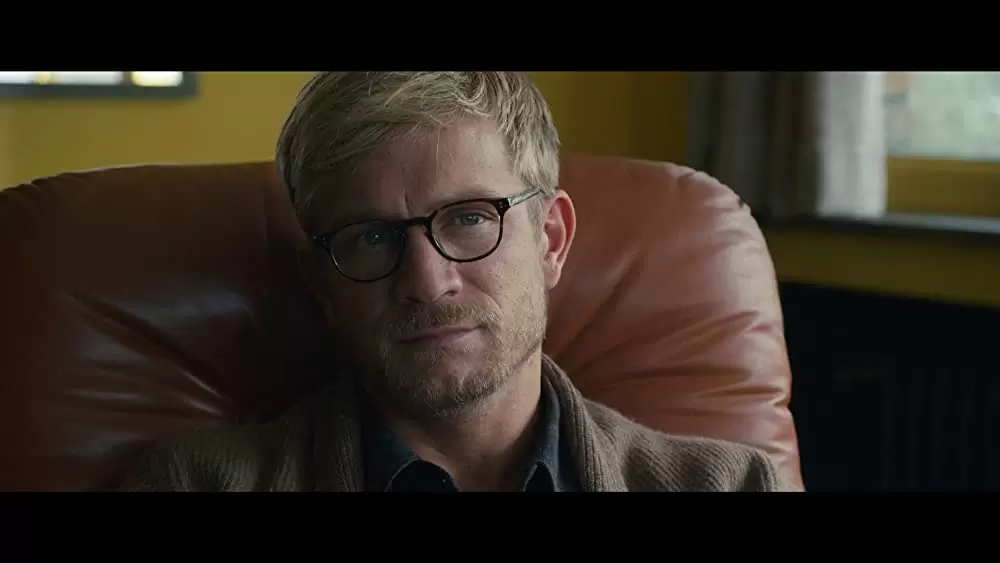 「2重螺旋の恋人」ジェレミー・レニエの画像