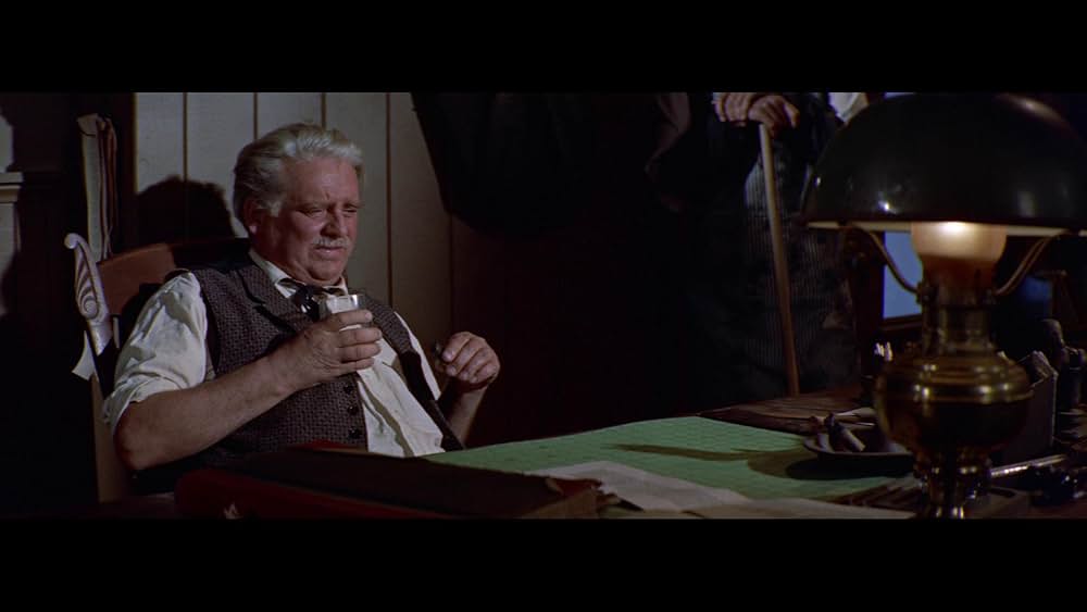 法律なき町の画像