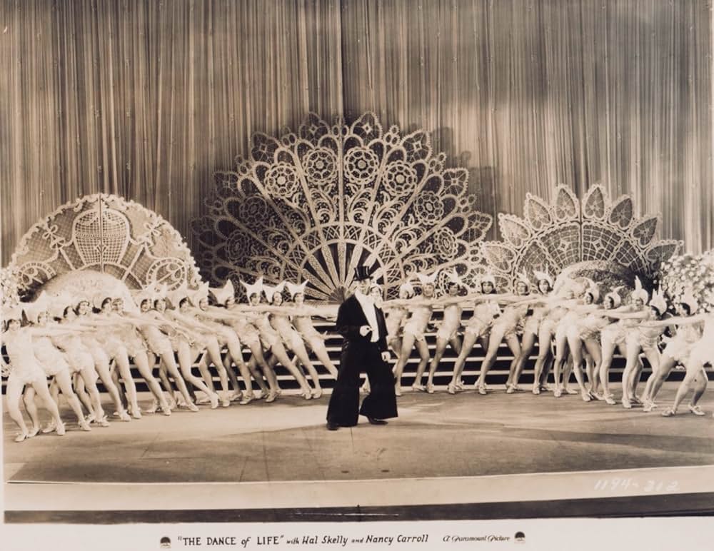 踊る人生の画像