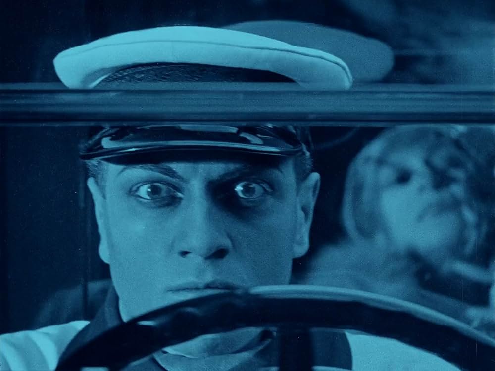 人でなしの女の画像