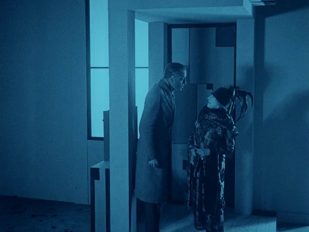 人でなしの女の画像