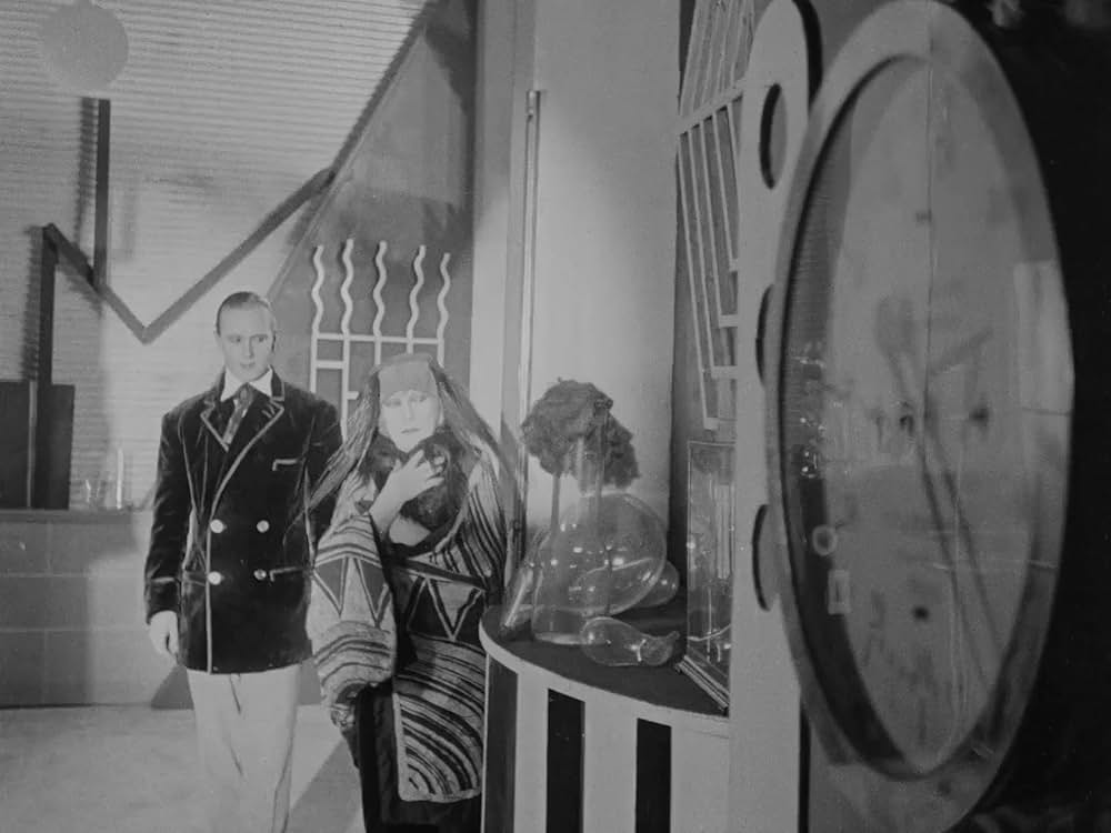 人でなしの女の画像