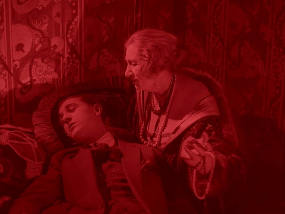 人でなしの女の画像