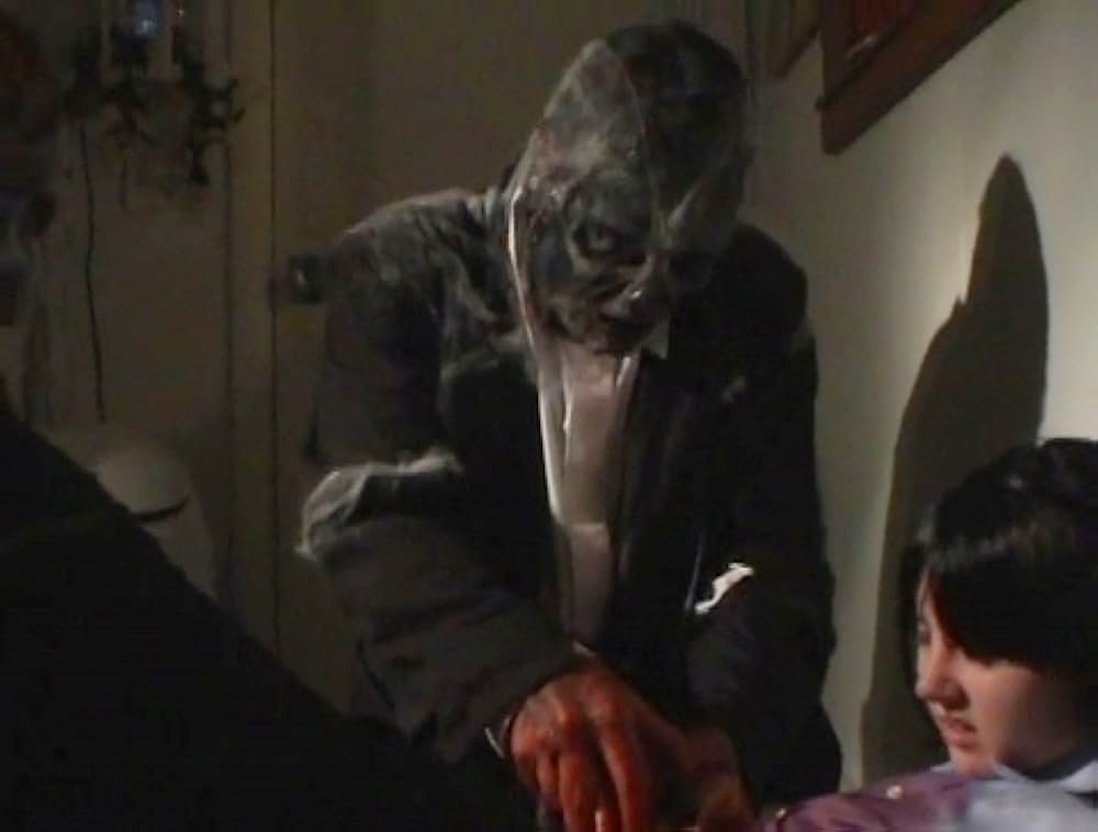 ボーン・シックネス 最強ゾンビ軍団襲来の画像