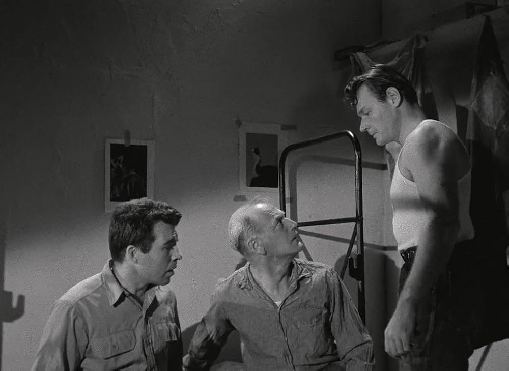 第十一号監房の暴動の画像