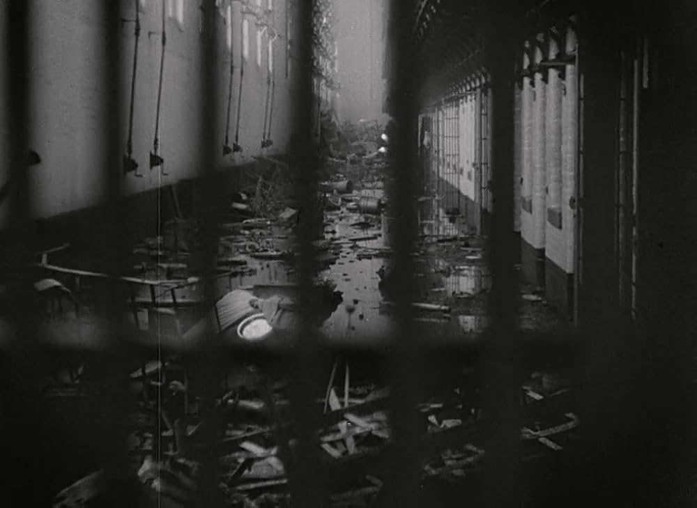 「第十一号監房の暴動」の画像