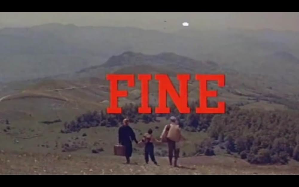 人間と狼の画像