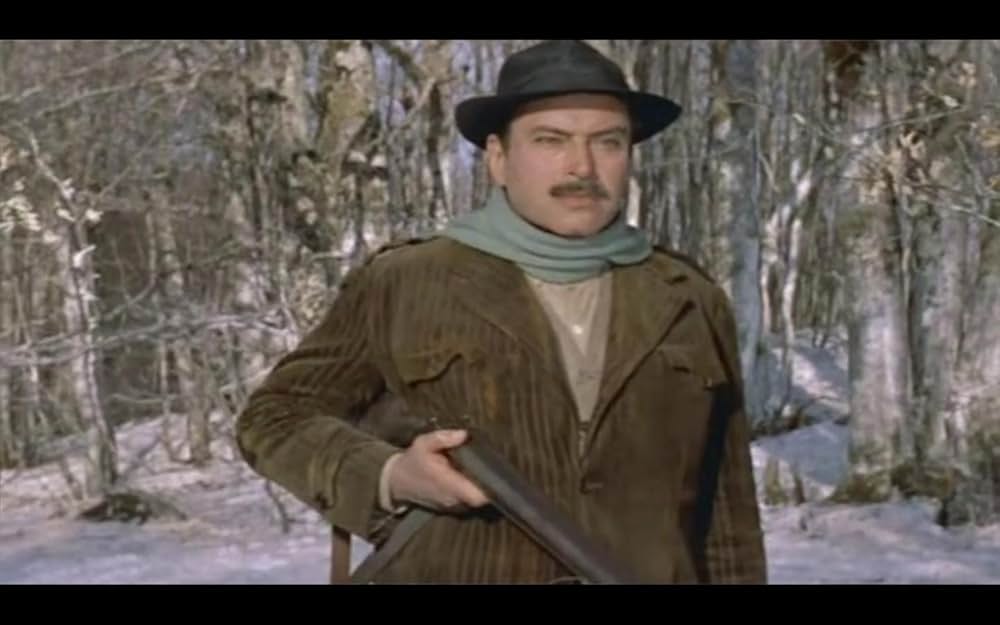 人間と狼の画像